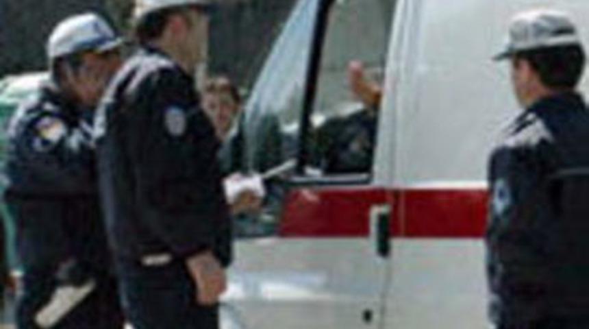 Hasta almaya giden ambulansa haciz!