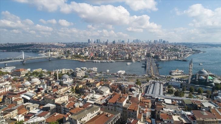 İstanbul'dan göçün sebebi deprem mi? Prof. Dr. Övgün Ahmet Ercan 'Buralar güvenli' diyerek 24 ili sıradı: İstanbul için sözleri korkuttu G5