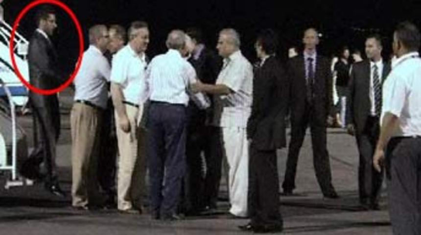 Kılı&ccedil;daroğlu'na sahte danışman şoku