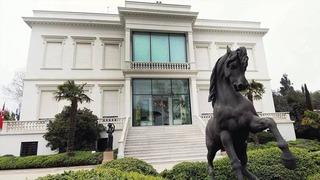 Sahibinden satılık Atlı Köşk iddiası ortalığı karıştırdı! Sabancı ailesinden açıklama geldi