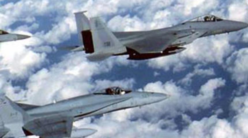 F-16 ilk kez mağaranın i&ccedil;ini vurdu