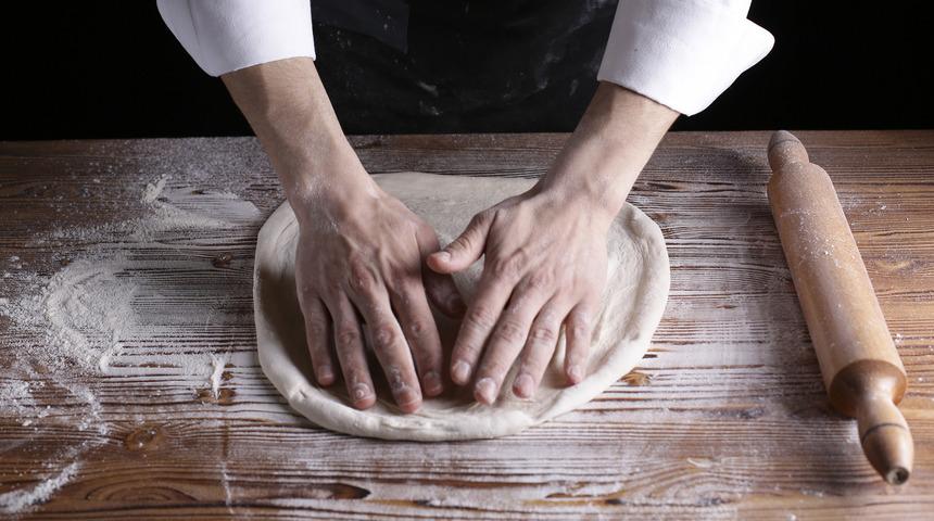 Pizza hamuru tarifi: Evde pizza hamuru nasıl yapılır?