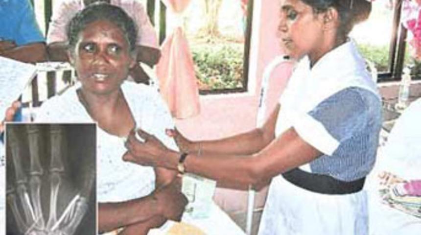 Hizmet&ccedil;isinin v&uuml;cuduna 24 &ccedil;ivi &ccedil;akmış!