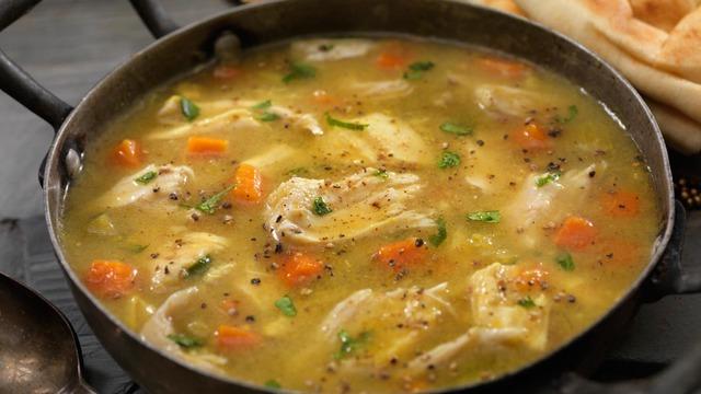 Bu kış sofranıza lezzet, vücudunuza şifa verecek çorba tarifleri