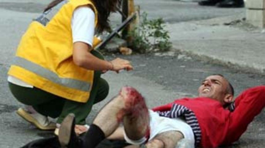 Sokak ortasında kurşun yağmuru