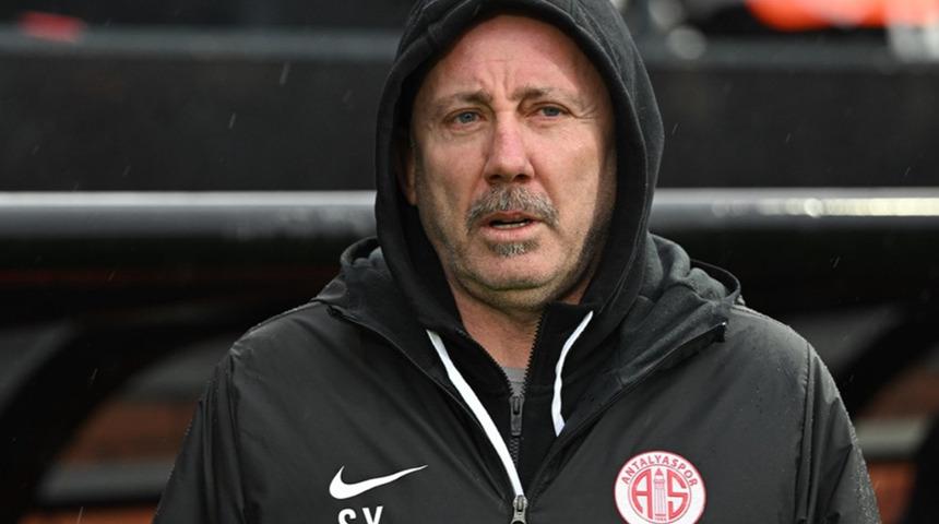 Sergen Yalçın'a büyük şok! İstifa etmeyi bile düşünebilir...