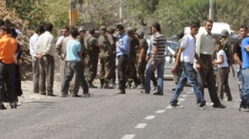 Oy verme kavgası: 8 yaralı