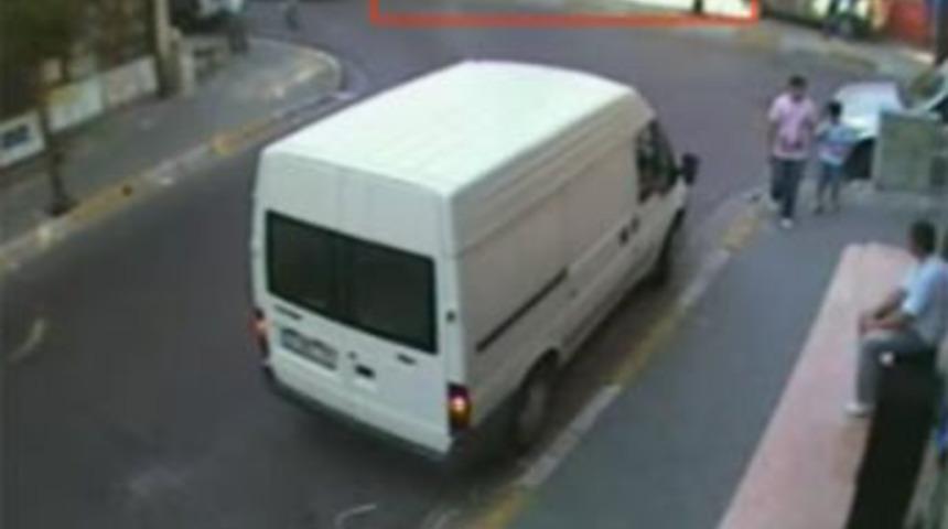 Olay afişi b&ouml;yle asmışlar!