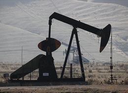 ABD bu yıl için petrol fiyatı tahminini aşağı yönlü revize etti