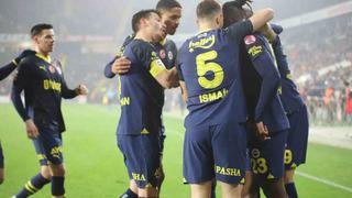 Fenerbahçe, Ziraat Türkiye Kupası'nda Gaziantep FK'yı 2-0 mağlup ederek çeyrek finale yükseldi!