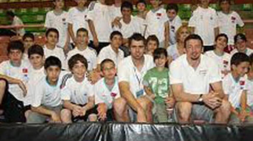 14&rsquo;&uuml;nc&uuml; dev