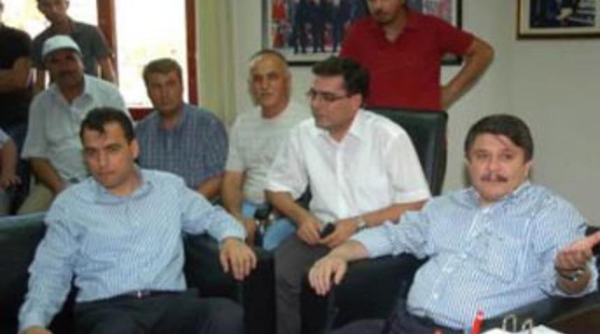 AKP'lilere  'nank&ouml;rler' tepkisi