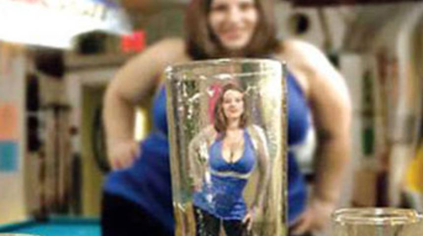 Bilim kanıtladı: &Ccedil;irkin kadın yok, sadece...