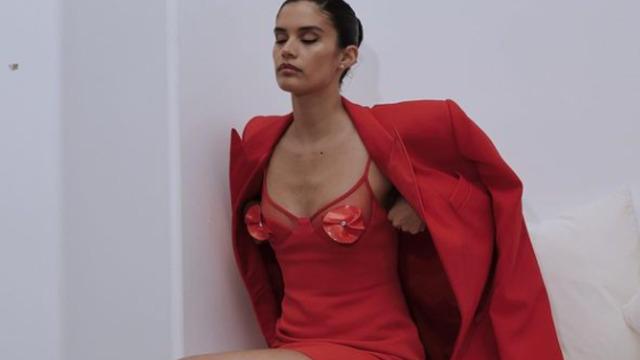Victoria’s Secret modeli Sara Sampaio imaj tazeledi! Son halini 'Herkes rahatlasın' diyerek paylaştı