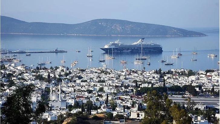 Rapor alıp Bodrum'a tatile gitmişti! Fotoğraflar pahalıya patladı! AYM'den işçiye kötü haber G5