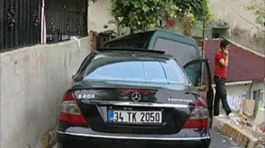 Kuyumcu soyar gibi kasap soydular