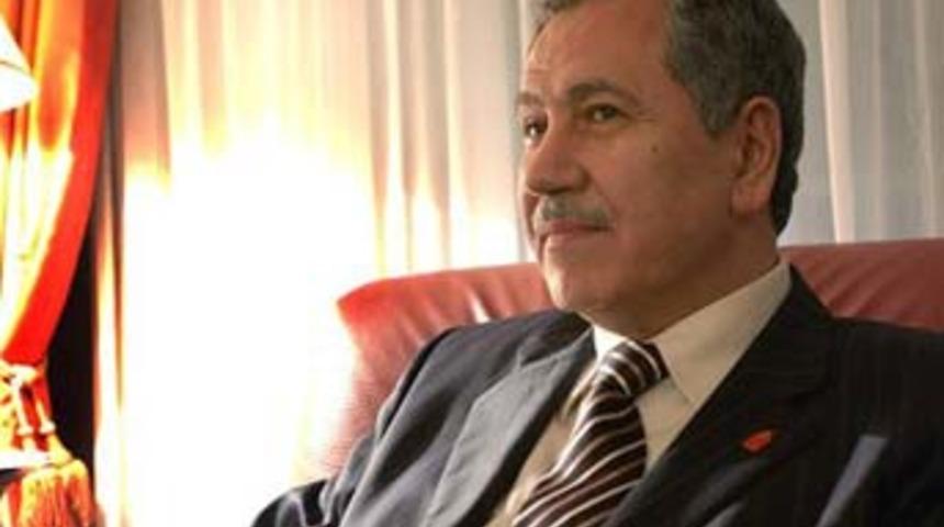 B&uuml;lent Arın&ccedil;: "D&uuml;nyayı başıma yıktılar"