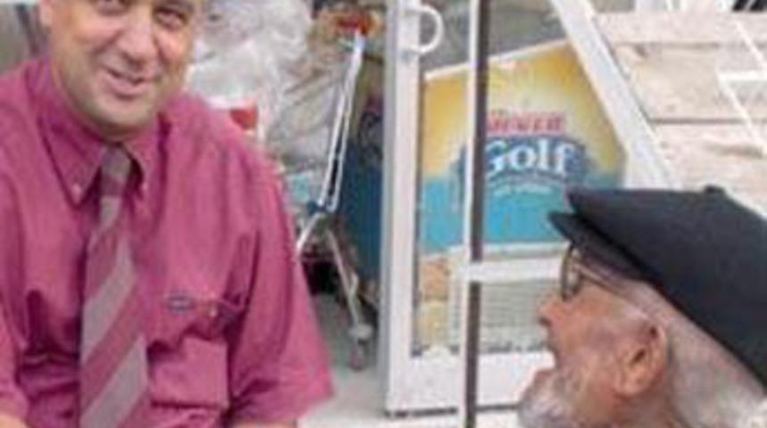 Yaşlı adamın şok isteği...