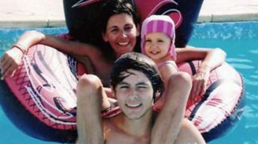 &Ccedil;ocuklarından birini feda etti!