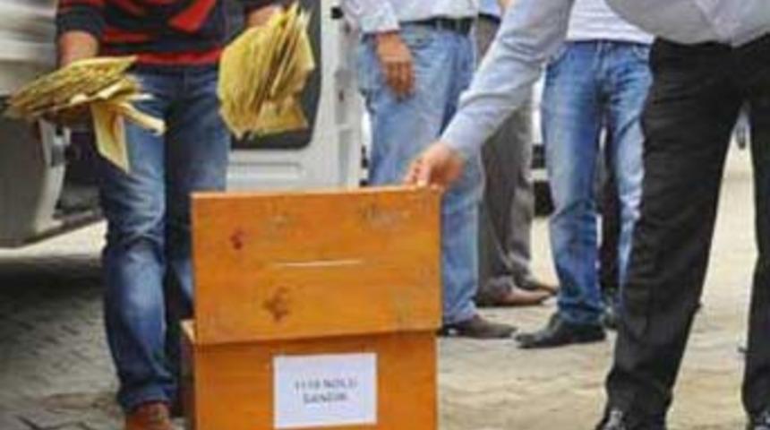 Depoya kaldırılan sandıktan 222 oy &ccedil;ıktı