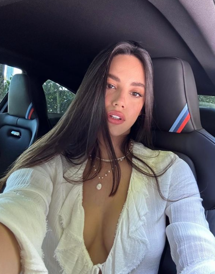 Bavulundan 'tuhaf titreşim sesi' gelince uçağı terk etmesi istendi! Bavulundan çıkan utandırdı... "Yüzüm kıpkırmızı kesildi" G5