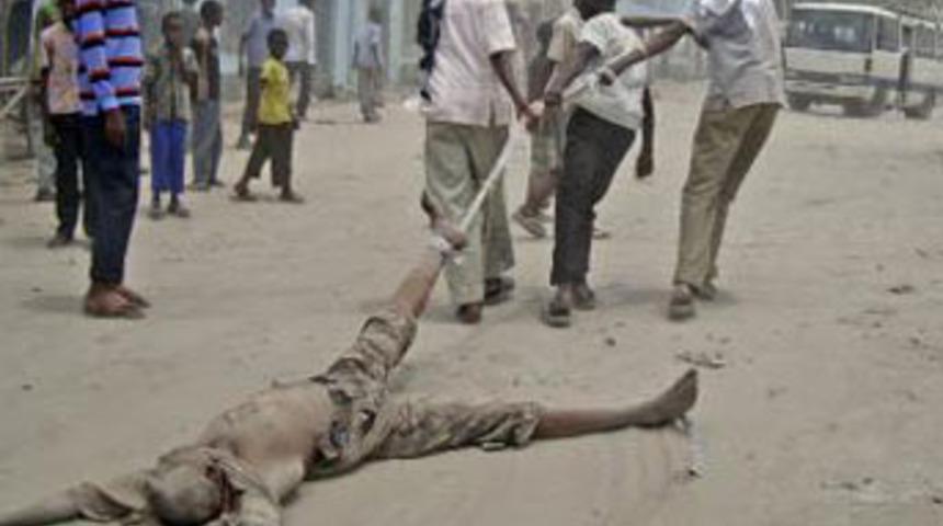 Somali'de vahşet s&uuml;r&uuml;yor