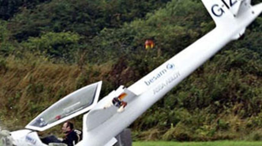 İngiliz pilotun inanılmaz kurtuluşu