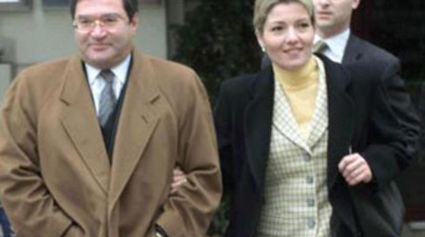 İngiliz cezaevine dayanamadı d&ouml;n&uuml;yor