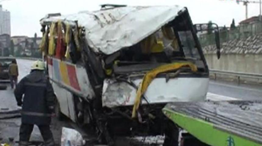 Pendik'te servis minib&uuml;s&uuml; dehşeti