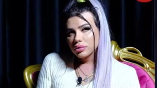 Dilber elbisesiyle pavyon dansı yaptı! TikTok fenomeni Mükremin Gezgin yine sosyal medyayı salladı