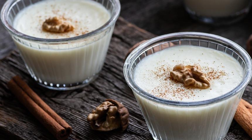 Az malzemeli nefis tatlı: Su muhallebisi tarifi! Kolay su muhallebisi nasıl yapılır? İşte malzeme listesi...