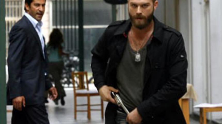 Ezel'deki hata g&ouml;zden ka&ccedil;madı...