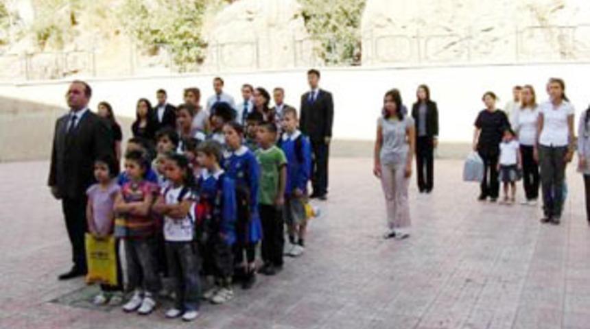 Boykot, Hakkari'de sınıfları boş bıraktı