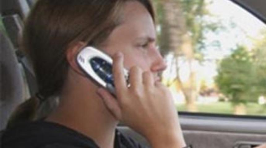 Arabada g&uuml;venli ve yasal konuşmanın yolu