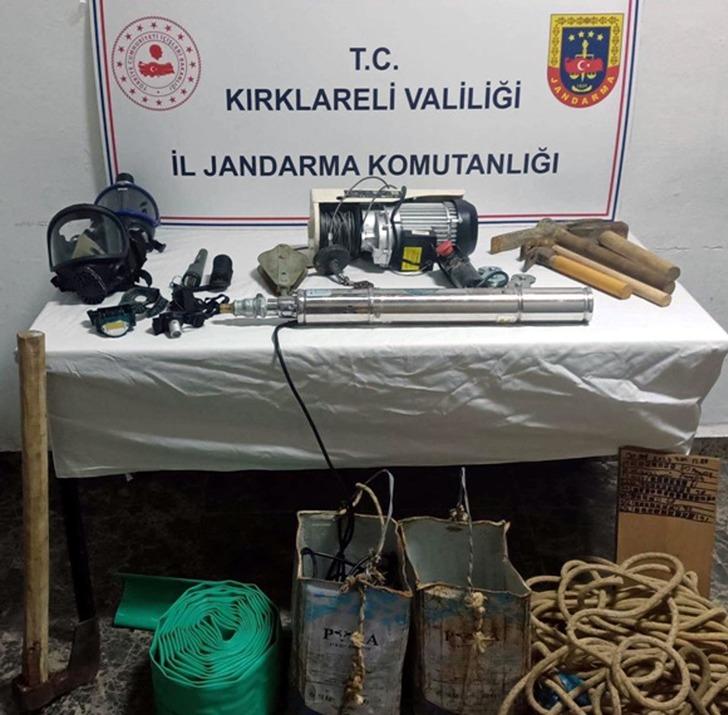 Filmleri aratmayan olay! 40 metre derinlikte kuyu açıp, asansör sistemi kurarak define aradılar G4