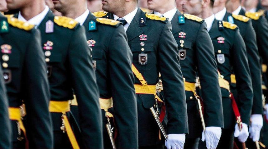 SON DAKİKA | MSB duyurdu! Tuzla Piyade Okulu'ndaki 'Atatürk fotoğrafı' kavgası ile ilgili karar verildi