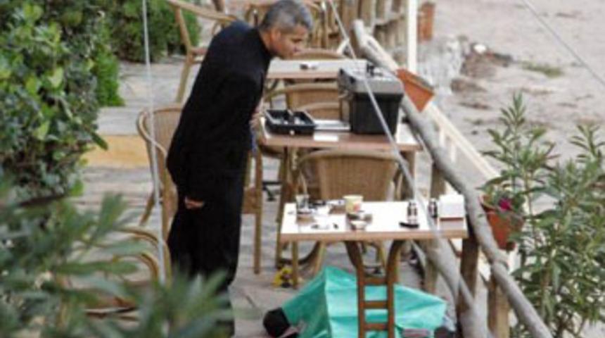 Kafede dehşet anları!