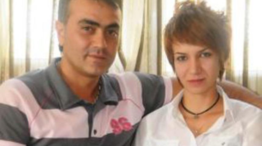 &Uuml;niversiteli kız ile kahvecinin aşkı!