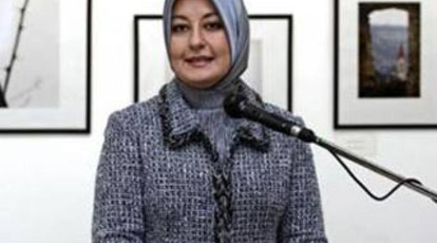 First Lady'den bir ilk