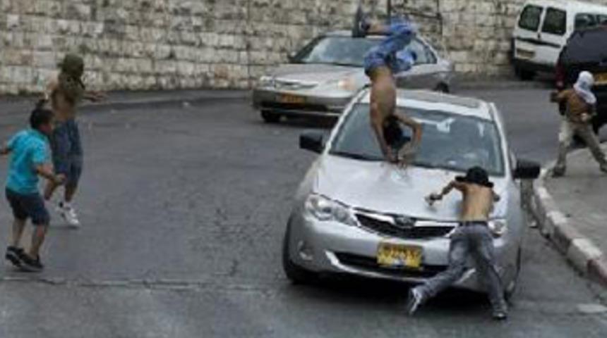 &Ccedil;ocukları ezerek ka&ccedil;tı