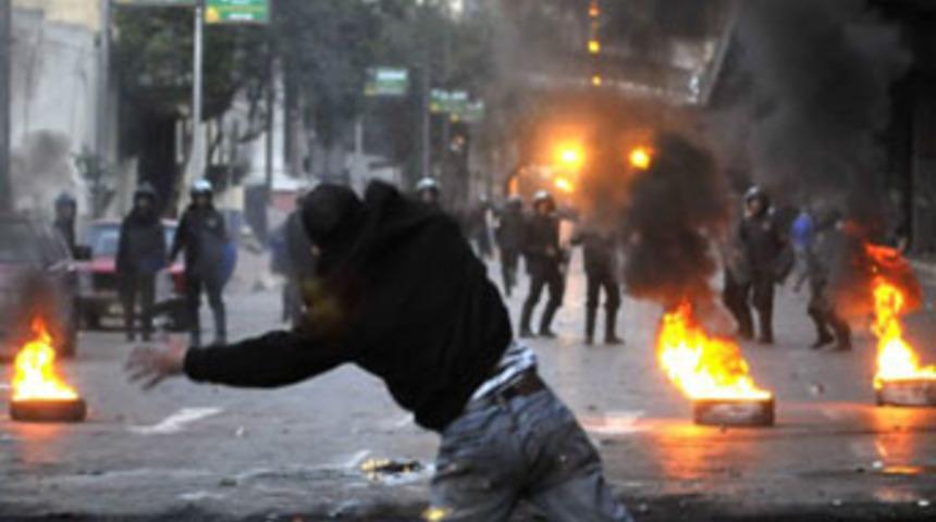 Jetlerle ka&ccedil;ıyorlar