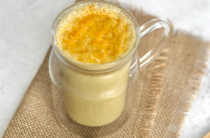 Vücudu dipçik gibi yapan 'altın süt'!  1 bardağı bağışıklığı çelik gibi güçlendiriyor! Yağ yakımına yardımcı G3