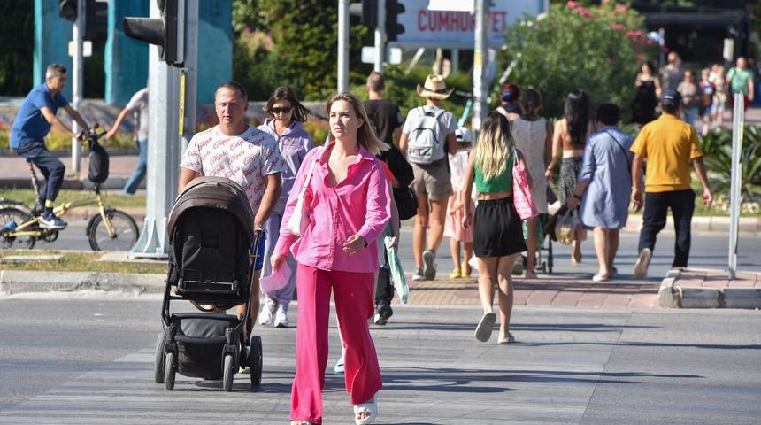 Ruslar ve Ukraynalılar o ilimizde daha fazla duramıyor: Türkiye'den kaçış kira ve konut fiyatlarına da yansıdı