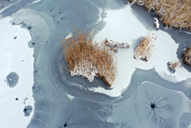 Görüntüler Iğdır'dan! Büyüleyici güzelliğiyle donmuş Üçkaya Gölü... G3
