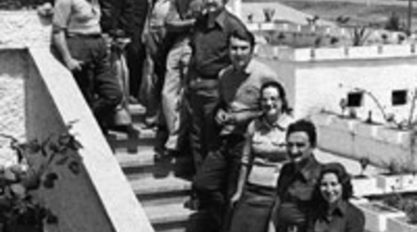 Öyle bir geçer zaman ki...