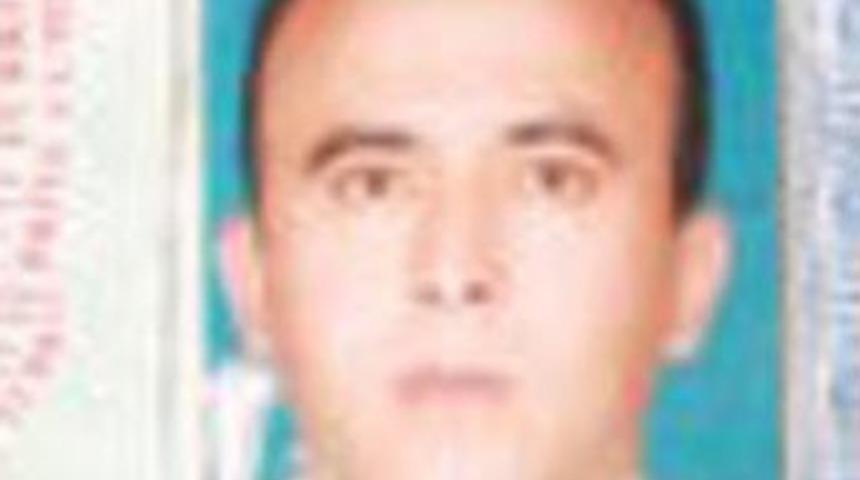 Boğazını kestiler...