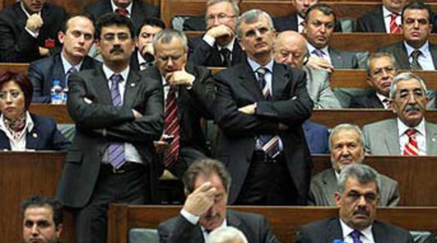 Erdoğan AKP grubuna yoklama yaptı