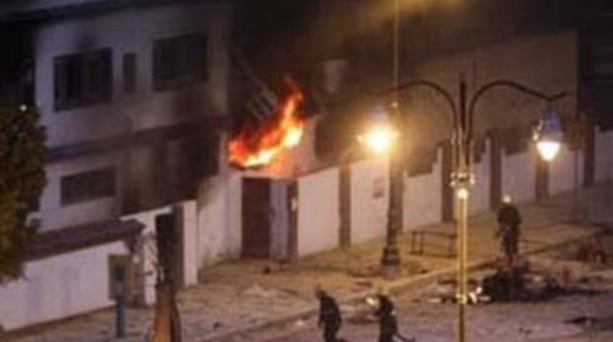 El Cezire kanalının bürosuna baskın