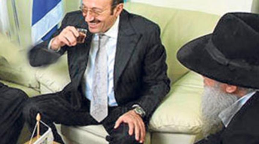 Savarona&rsquo;daki gizli milyarder