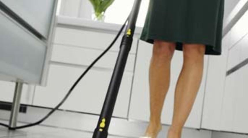 Yargı, eşi eve kapatan kocaya acımadı